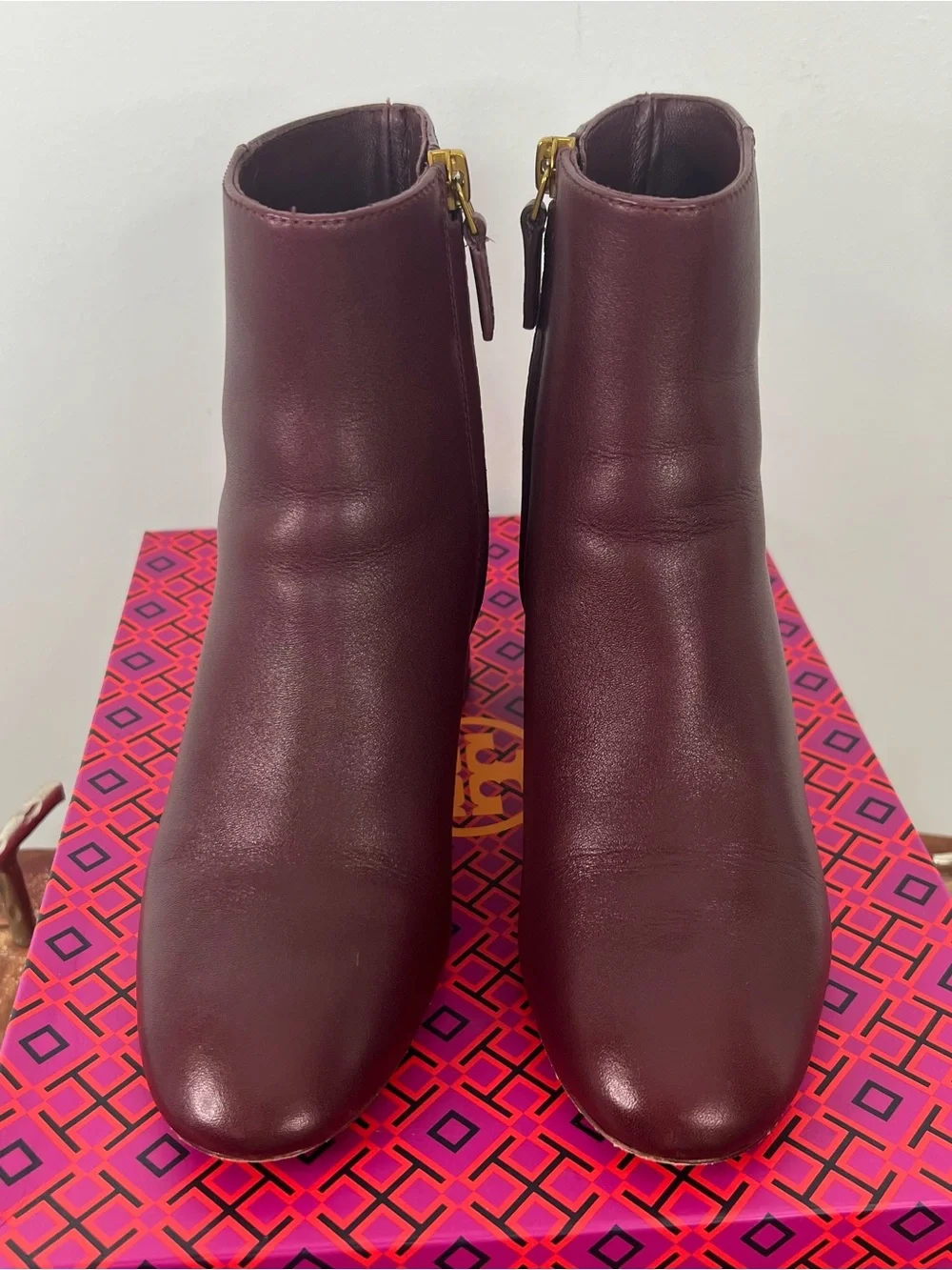 Tory Burch Brooke 70mm Croc Emboss Leather Booties Claret Burgundy 6M